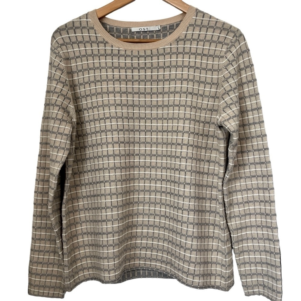 OST Women’s Tan & Grey Patterned Sweater Size Large